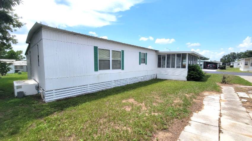 47 Rainbow Lane East a Dundee, FL Mobile or Manufactured Home for Sale